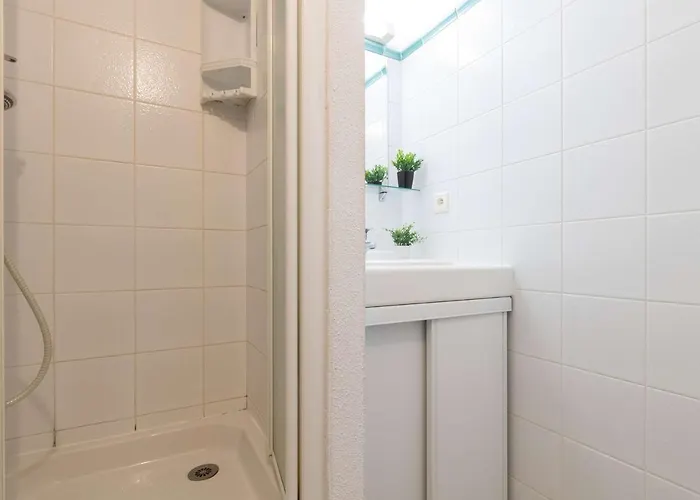 6 Pers A Saint-lary Proche Telecabine Avec Parking - Fr-1-296-229